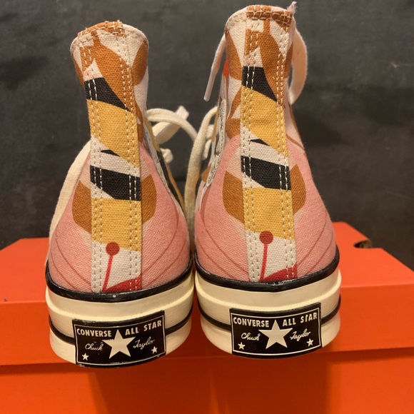 NWOT Chuck Taylor 70s Vintage Floral High Tops - Picture 6 of 6